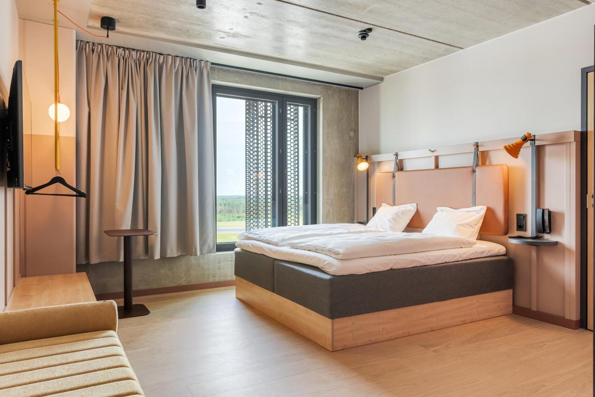 Comfort Hotel Helsinki Airport Вантаа Екстер'єр фото
