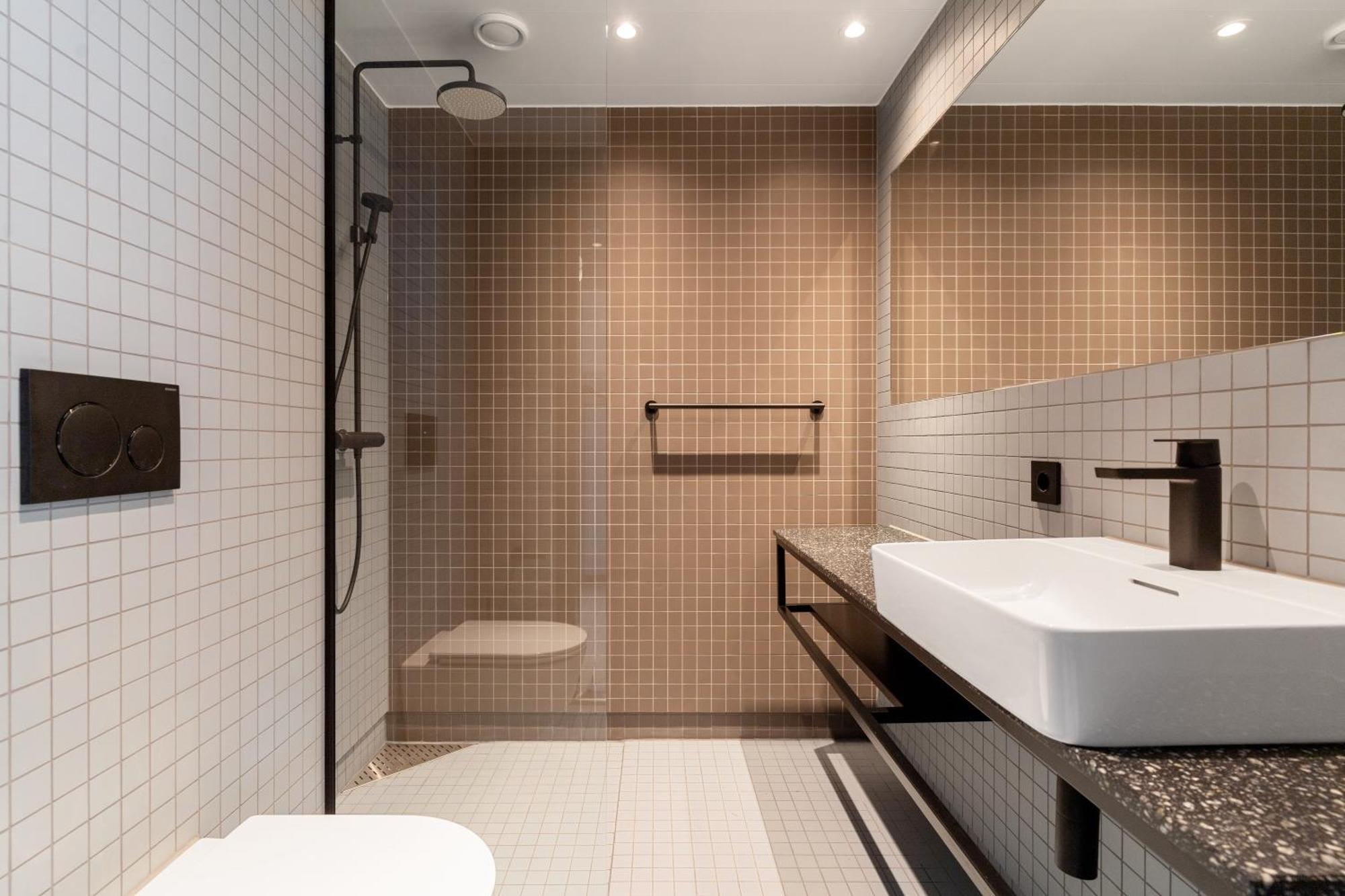 Comfort Hotel Helsinki Airport Вантаа Екстер'єр фото