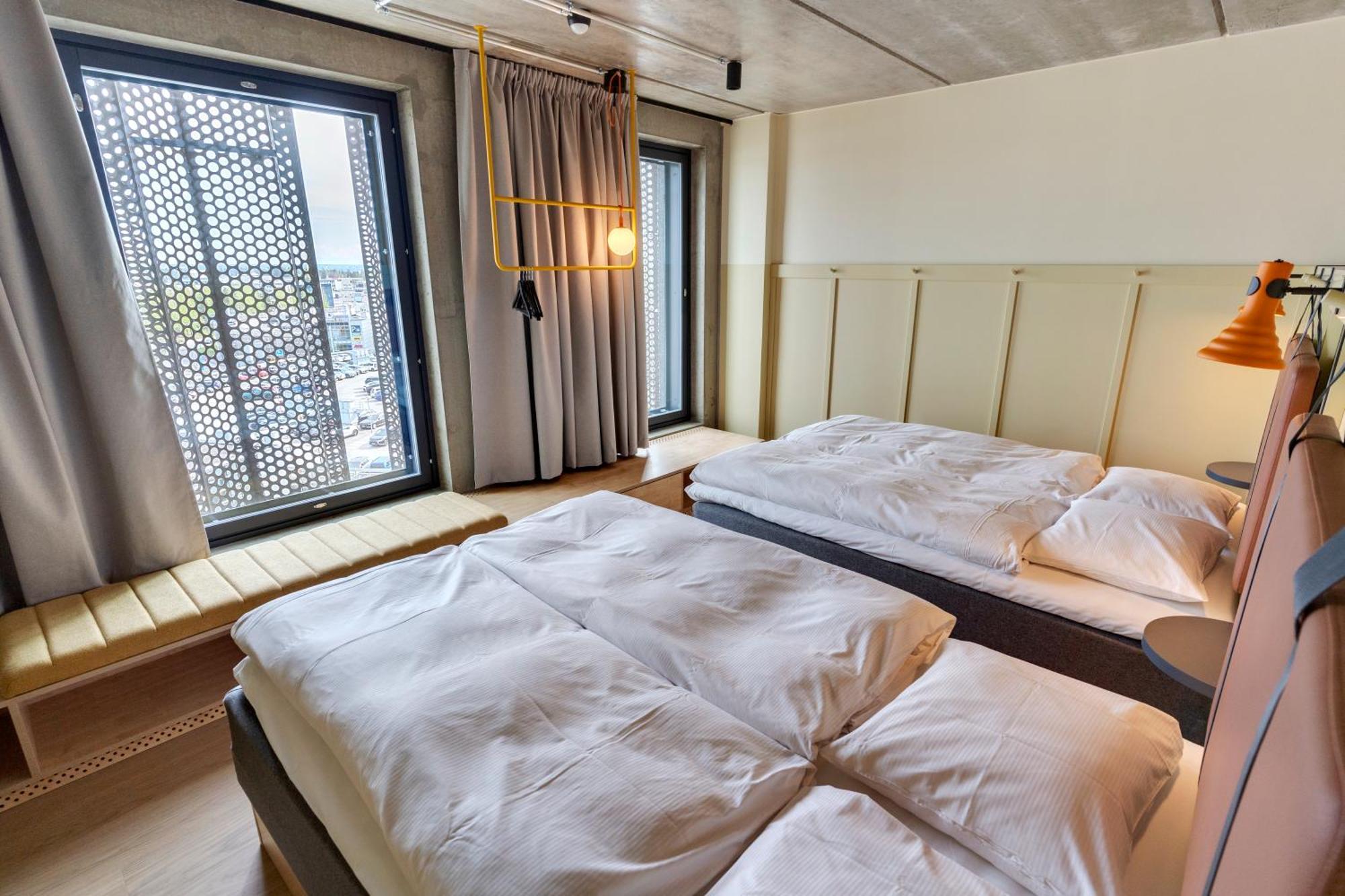 Comfort Hotel Helsinki Airport Вантаа Екстер'єр фото